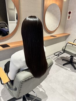 展(テン)の写真/大人女性に大人気◎頭皮と髪の負担を最小限に抑えたこだわりのカラーで白髪をカバーし染めるたびキレイに！