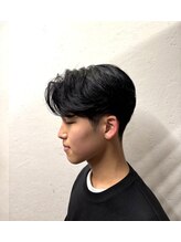 イナバ(Hair Life INABA)&nbsp;毛流れセンターパート