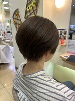 ブルースカイ 二俣川ドンキホーテ店(Blue-Sky)&nbsp;赤みを抑えたオリーブベージュ×丸みショートボブ