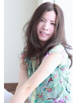 リッシュ(Hair&Eyelash Riche)&nbsp;気取らない脱力系ゆるウェーブ/フェミニン/センターパート/小顔