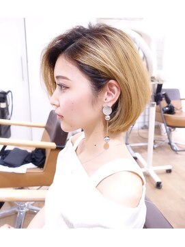 オウル(Owll) 【DISHEL】大人かわいい　ひし形ボブ　グラデーションカラー