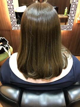 ヘアアンドスパ バースデイ(Private Salon HAIR&Spa BiRTHDAY) ミディアムインナーグラデーション