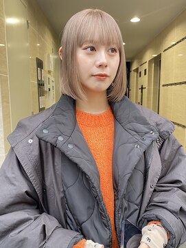 スニュウ(snuw) ブリーチ/ミルクティカラー/伸ばしかけボブ