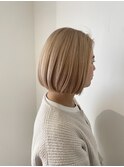 blond bob