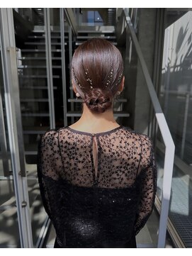 ローウェ 表参道(Louwe) 金箔ヘアセット