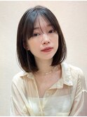 タッセルボブイメチェン美髪内巻きワイドバングくすみベージュ