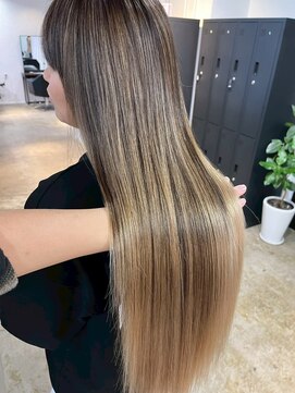 メリー オオサカ(Merly Osaka) beige balayage