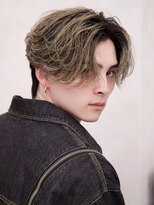 ルーシー 渋谷(LUCEY)&nbsp;センターパートフェザーパーマシャドウパーマメンズパーマ
