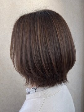 ヌイ(nui) ［佐賀/ボブスタイル/レイヤーカット/カットカラー］