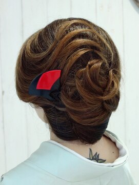 ルナクレセント (Luna crescent) 和装アップスタイル