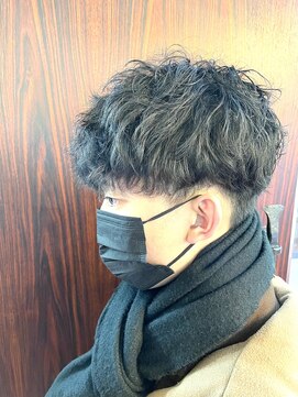 フィールエー レキシントンプラザ店(feel.a) マッシュでつくるメンズツイストスパイラルパーマ