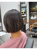 ボブ