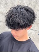 波巻きパーマツイストスパイラルパーマメンズパーマ束感ヘア