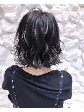 モアナバイヘッドライト 沖縄八重瀬店(Moana by HEADLIGHT) Moana【八重瀬】#ハイライトカラー#ボブ  #20代30代40代50代