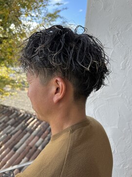 パディントン(Paddington) 毛先がチリつかない☆縦落ちで締まる大人ツイストスタイル☆