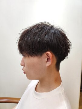 レボルトヘアー(R EVOLUT hair) 【高田龍馬】ツイスパ/メンズパーマ/マッシュパーマ