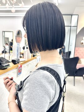 サンド 大阪梅田(sand) @morii_sand/オリーブベージュ/ショートボブ[大阪梅田駅]