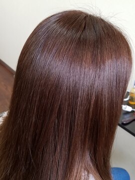 レイディバードカラー 深谷稲荷町店 根元の白髪染め（リタッチ）