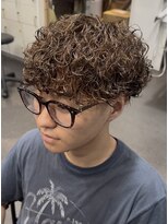 サロン ド ロイ(Salon de Roi)&nbsp;個性全開茶髪プードルパーマ神戸くるくるパーマ関西大阪パーマ