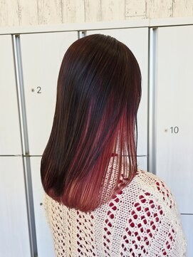 チェリーピンク×ナチュラルブラウンのコントラストカラー