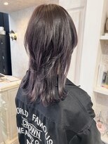 キャアリー(Caary)&nbsp;福山美容室caaryウルフレイヤーラベンダーグレージュ透明感20代