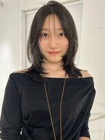 ネスト(NEST)&nbsp;ナチュラルに盛れる/大人可愛いレイヤーミディ