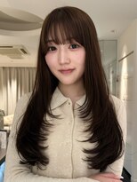 ヤヨイブレインズフェアリー(YAYOI BRAINS fairy) 艶感ブラウンのロングレイヤー