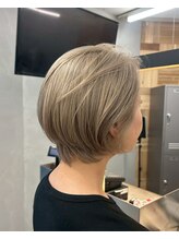 オーク あざみ野(OAK) ホワイトブロンドカラー×ハンサムショート