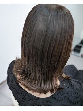 フォーディー(for D) Hair Salon for D ×　ストレート外ハネ