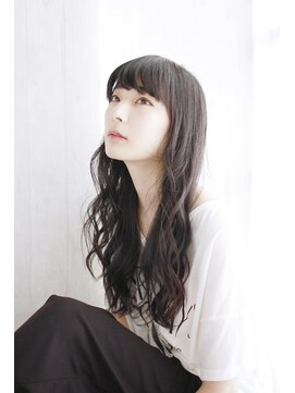 オティアプラスエヌ(OTTIA+n) 20代30代40代　主役級ほつれロング【松山】＃385