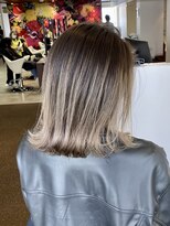 ダブル アンダーバー サロン(W_SALON) ハイライトグラデーション