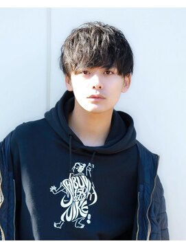 ザ サードヘアー 津田沼 (THE 3rd HAIR) ソフトツーブロック　刈り上げマッシュ　束感