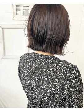 サルト(SALTO) 肩上外ハネbob