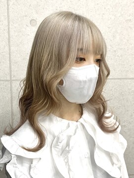 アンリ(Anli) ◎ロングレイヤーブロンドホワイトベージュ