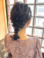 ミディアムヘアの編みおろし  ヘアセット   エジリ