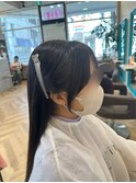 結んでも下ろしても可愛い顔まわり