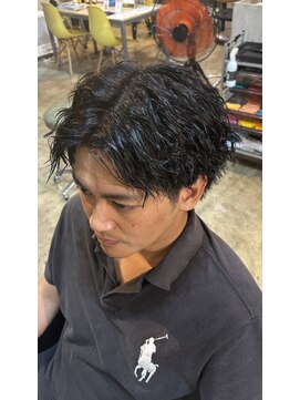 ルーメン 岐阜(ROOO MEN) メンズマッシュウルフツーブロックツイストスパイラルパーマ