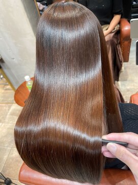 シアー(SHEER.) 髪質改善×縮毛矯正×酸性ストレート【表参道,青山,外苑前美容室