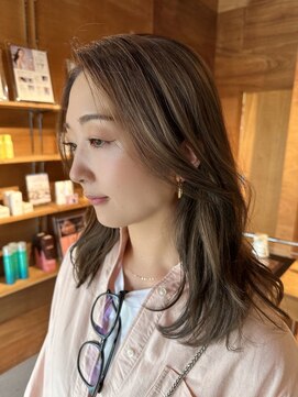 美容室 ビ フェスカ(B FESCA) レイヤーロングボブ/アメトリン/khak/ash gray