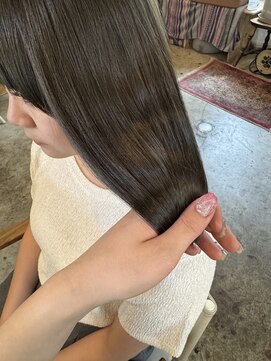 ウィークエンド(WEEKEND) ブリーチなしダブルカラー+カット+トリートメント【¥13800】