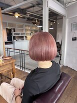 リズム(Lism) ペールピンク×ボブ