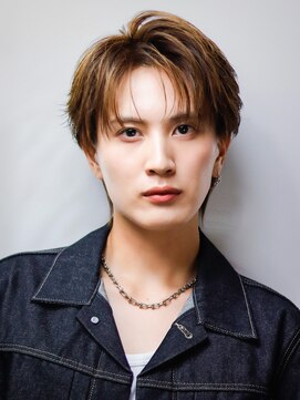 オーシャントーキョー サニー 原宿(OCEAN TOKYO Sunny) ハイトーンカラーフェザーパーマニュアンスパーマセンターパート