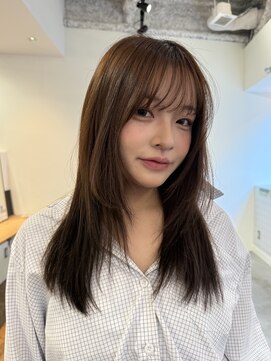 マルケ ドゥ マッシュ(MaruQuee de mashu) ハッシュカット/バタフライレイヤーカット/ミディアムレイヤー