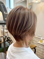 ナオシ トレス 富雄店(nao*c tres) ナチュラルハイライトボブ【奈良市】