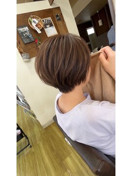 エクセレントムーブ(excellent MOVE) 白髪ぼかしハイライト
