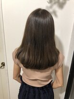 アンプレヴーアジュテ(Impre'vu ajoute)&nbsp;くすみベージュ系グラデーション