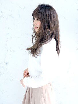 フーチー クーチー ヘッド ショップ 曽根本店(FUCHI KUCHI head shop) 女性らしさ満点ふんわりロング