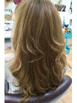 ミーナ(Mi Na)&nbsp;ゆるふわアッシュブラウン