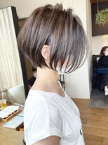 《30代40代》白髪ぼかしハイライト×前下がりボブ【イケダ】