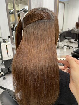 エスカーラ 表参道(THE ESCALA) @aidaman321/ゆるふわロング/ツヤ髪スタイル/ブルーブラック/